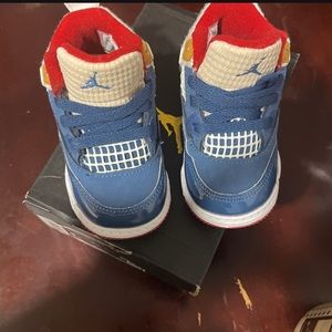Jordan Infant shoes sneakers Size 4c New never used with box good condition